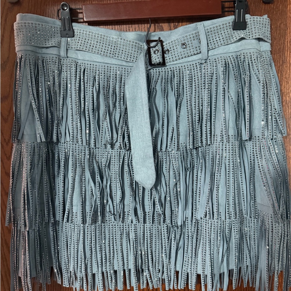 Chic Fringed Mini Skirt in Gray Suede Size L